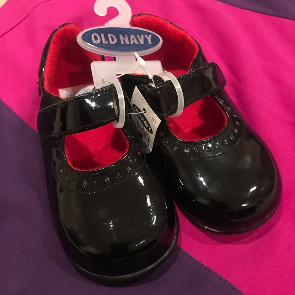 Girls’ Black Patent Mary Jane
